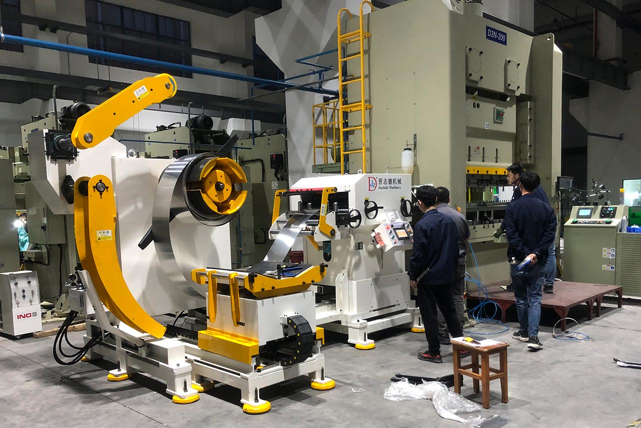 三合一送料機安裝 三合一送料機安裝