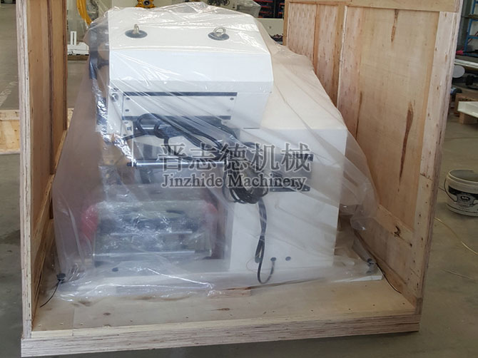 料架兼整平機出口 料架兼整平機出口