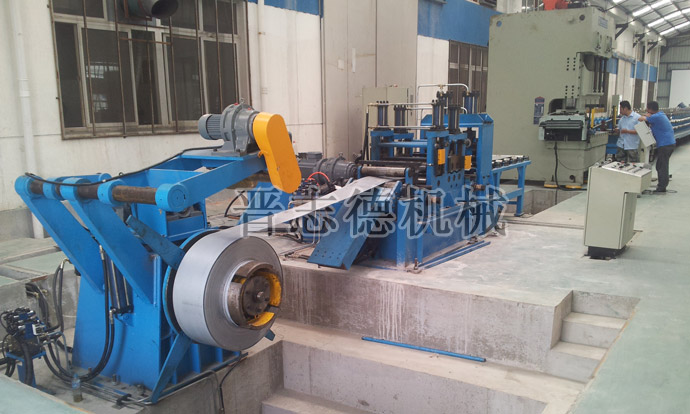 料架整平送料機分體式