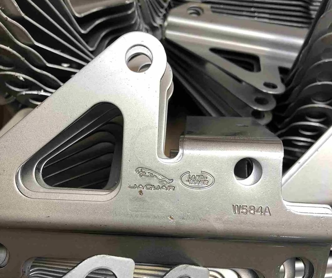 汽車(chē)配件沖壓生產(chǎn)