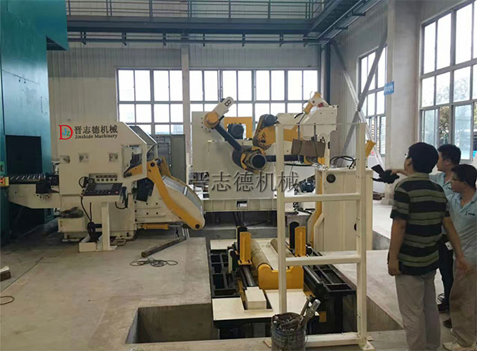 高張力三合一送料機調試 高張力三合一送料機調試