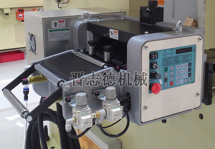 高端送料機(jī)