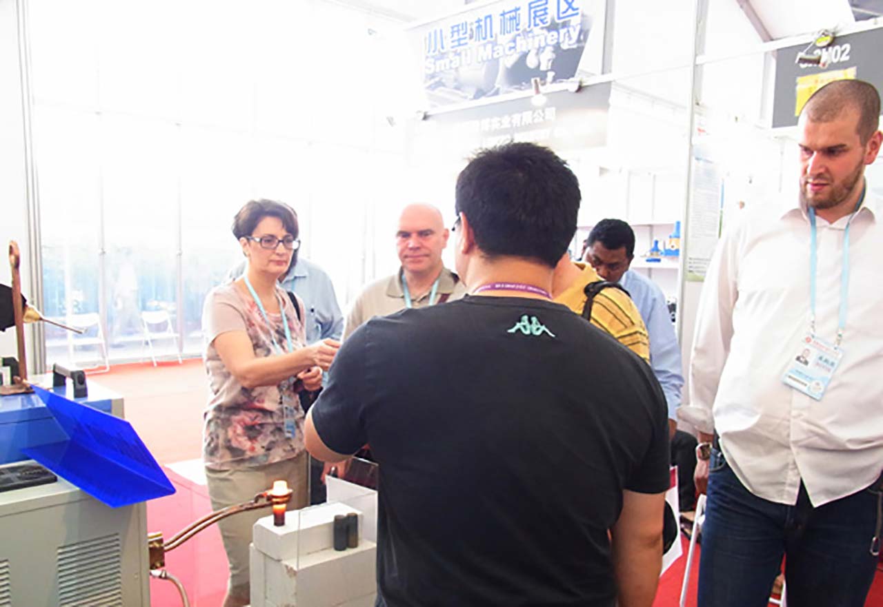 廣交會沖床銷售,廣交會沖床送料機銷售 廣交會沖床銷售,廣交會沖床送料機銷售