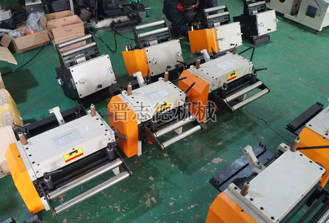 NC送料機裝配 NC送料機裝配