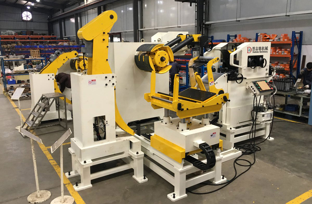 三合一送料機(jī)試機(jī),厚板三合一送料機(jī)調(diào)試 三合一送料機(jī)試機(jī),厚板三合一送料機(jī)調(diào)試