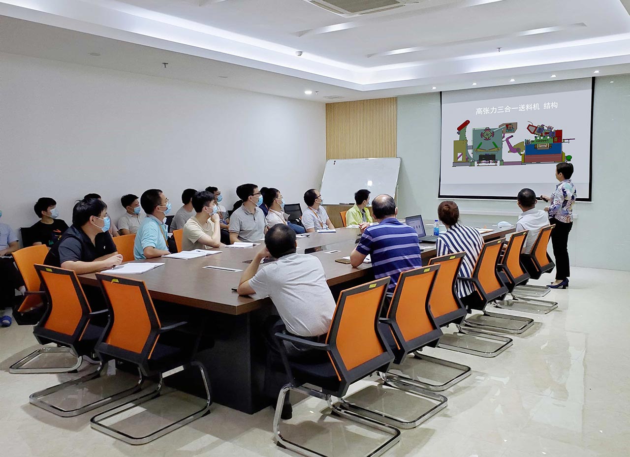 三合一送料機生產(chǎn)員工培訓 三合一送料機生產(chǎn)員工培訓