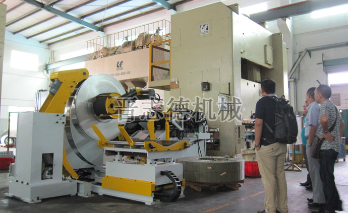 回訪送料機(jī)客戶(hù)