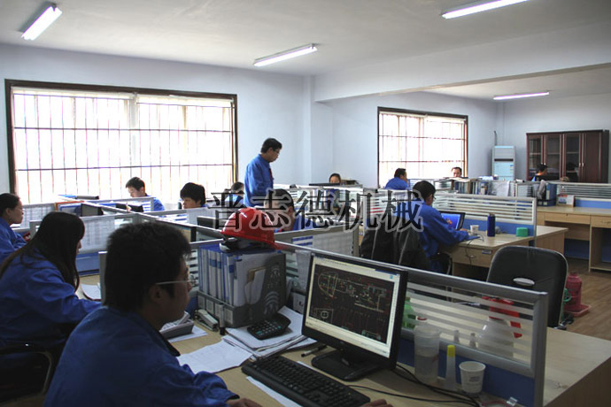 送料機(jī)設(shè)備研發(fā)中心