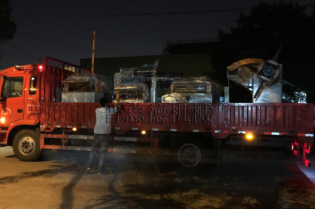 NC伺服送料機(jī)夜間出貨,NC伺服送料機(jī)夜間出貨 NC伺服送料機(jī)夜間出貨,NC伺服送料機(jī)夜間出貨