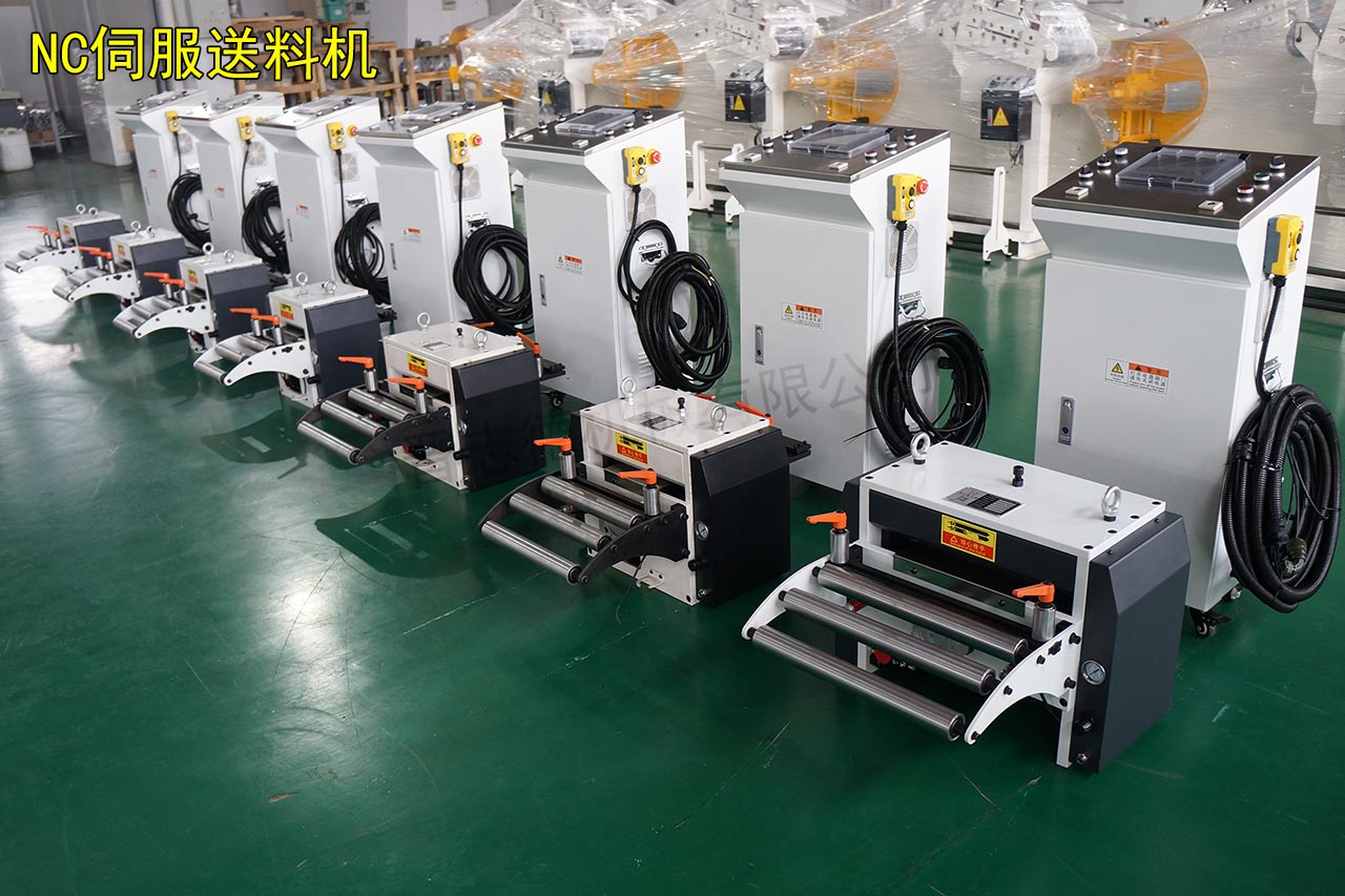 伺服送料機(jī)出口英國 伺服送料機(jī)出口英國